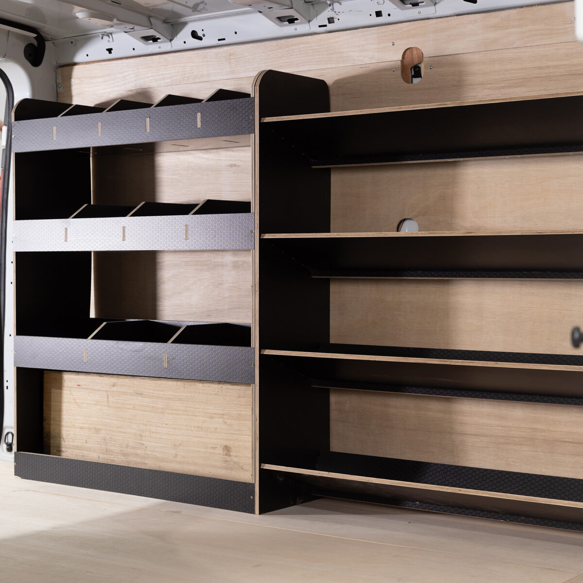 Fiat Talento L2 2016-21 Tablero Fenólico Caja de herramientas y estantería trasera - Imagen 5