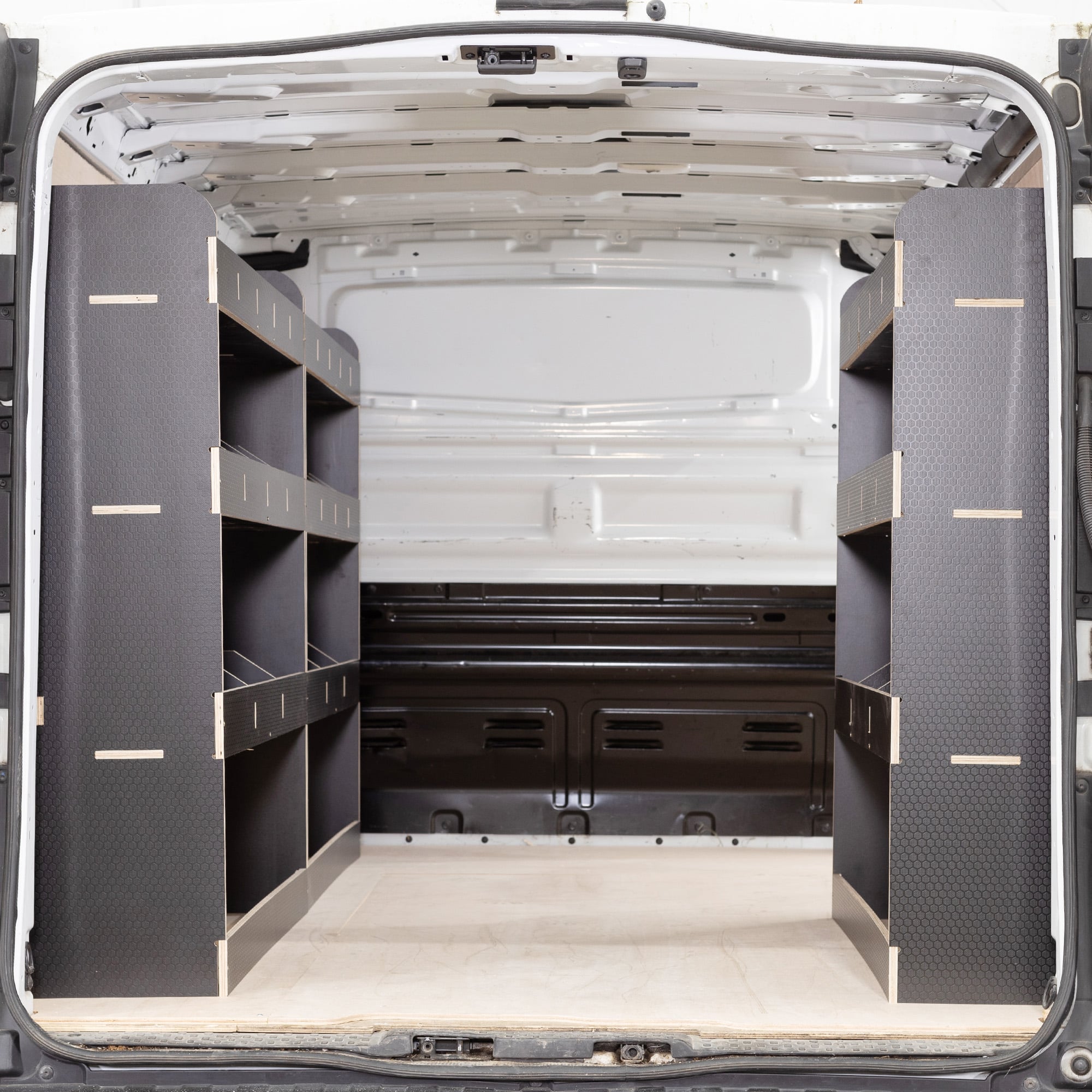 566_H1774 Estanterías Nissan Primastar L2 2001-14 kit de 3 módulos – tablero fenólico - Imagen 1