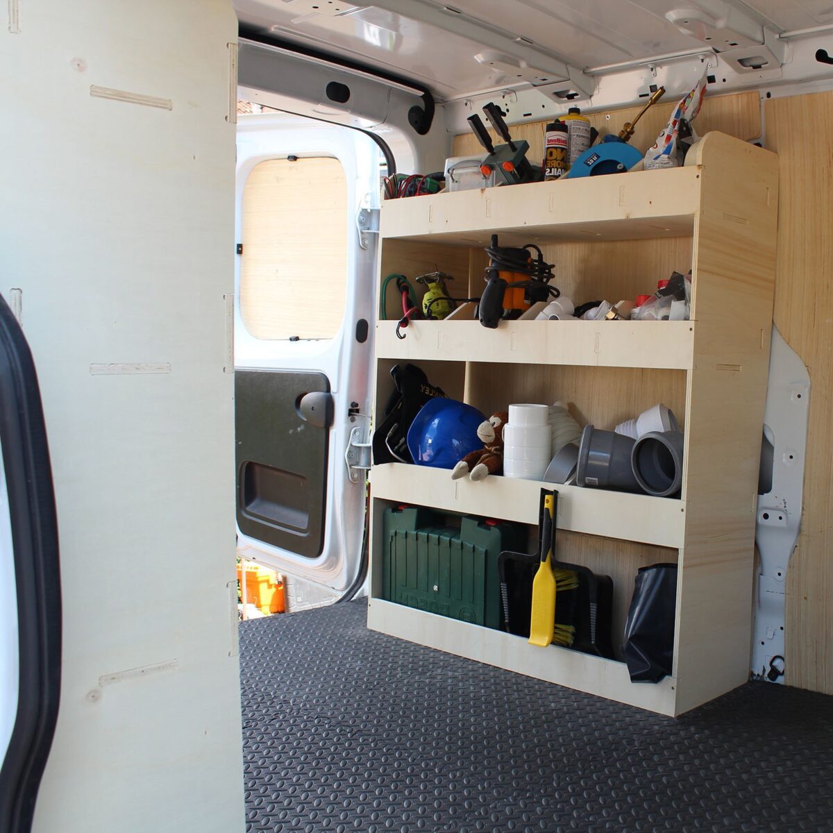 Nissan Primastar L1 2001-14 Estanterías dobles traseras - Imagen 4