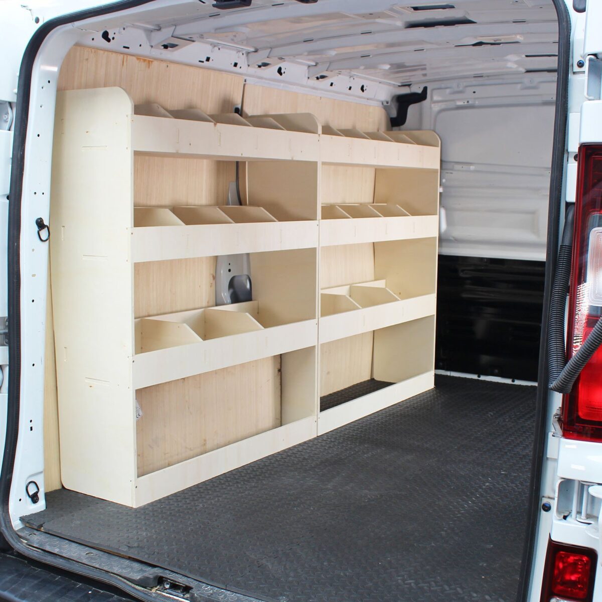 Nissan Primastar L1 2001-14 Estantería para todo el lado del conductor - Imagen 3