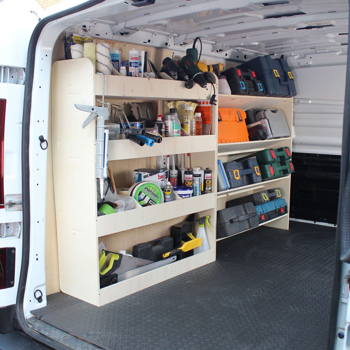 Nissan Primastar L1 2001-14 Caja de herramientas y estantería trasera - Imagen 3
