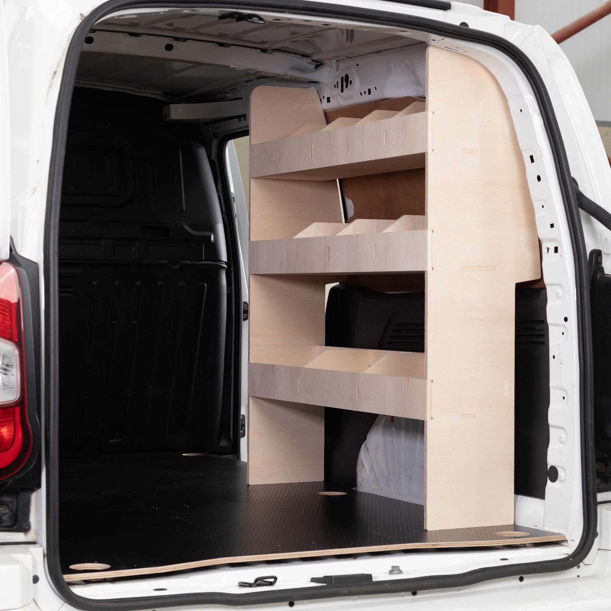 06_BCPP_H1634.jpg Ford Transit Connect L2 2014-23 Estantería para el lado del pasajero - Imagen 1